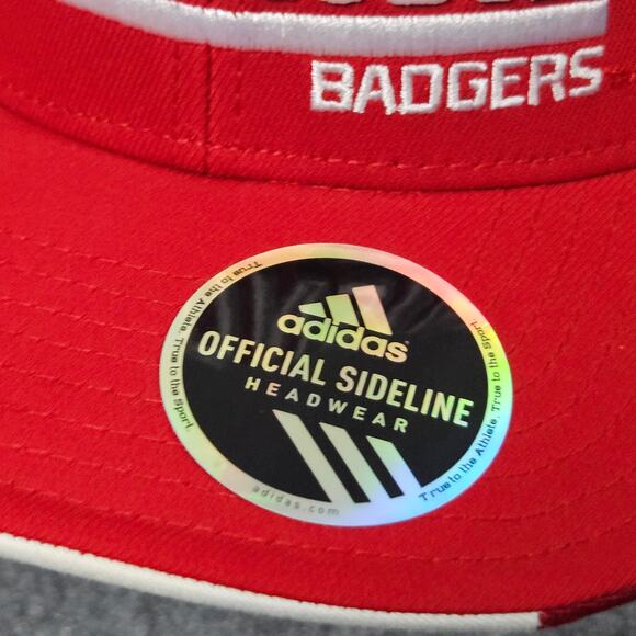 Wisconsin Badgers Adidas Snapback Hat Red Official Sideline NCAA Cap - Picture 2 of 8